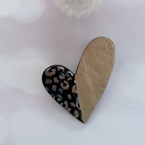 broche cœur "Be love" doré, léopard multicolore
